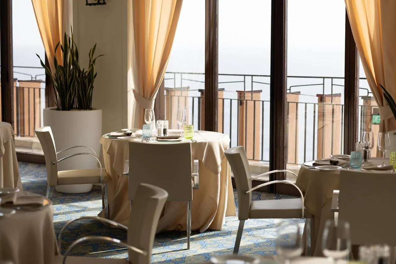 Una Hotels Capotaormina