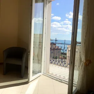 Holiday Rentals Taormina Apartamento