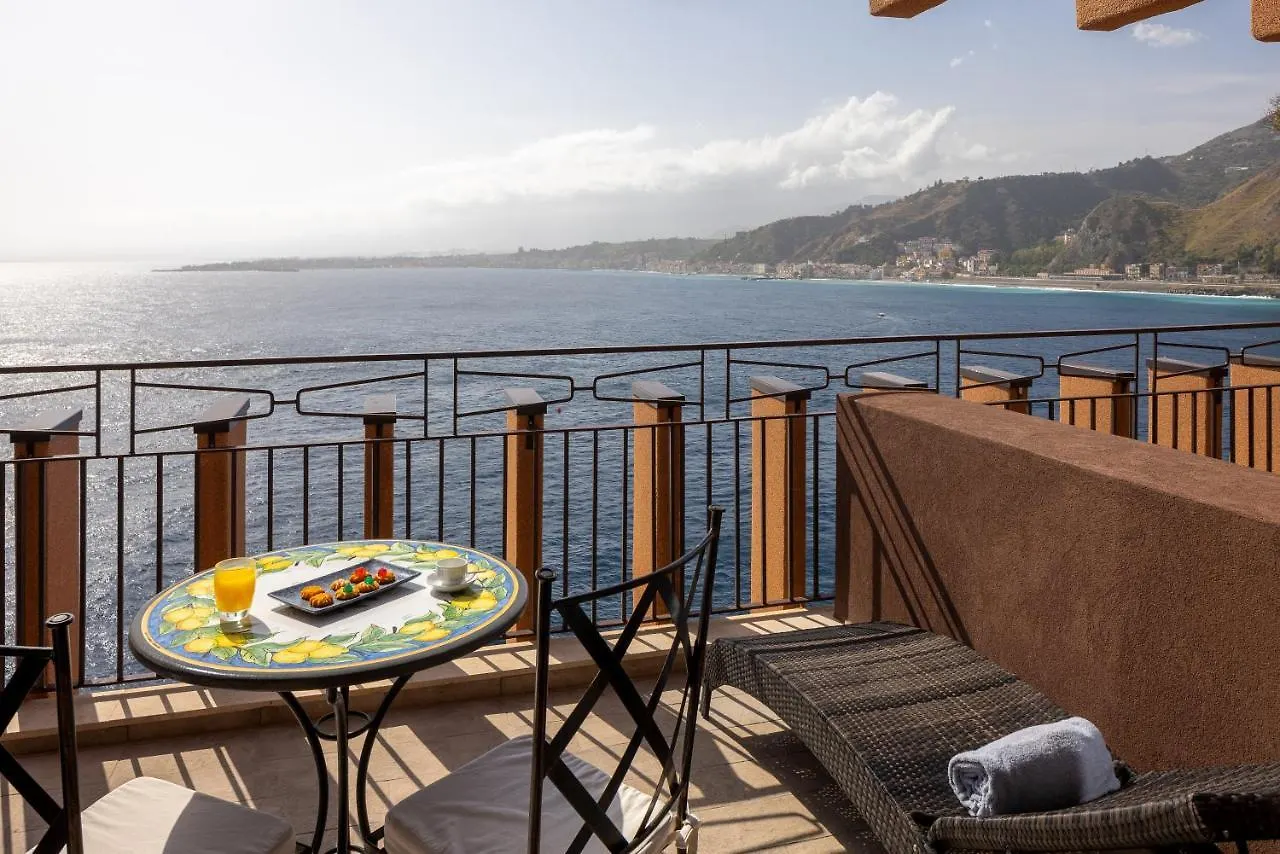 Una Hotels CapoTaormine 4*, Taormine Italie