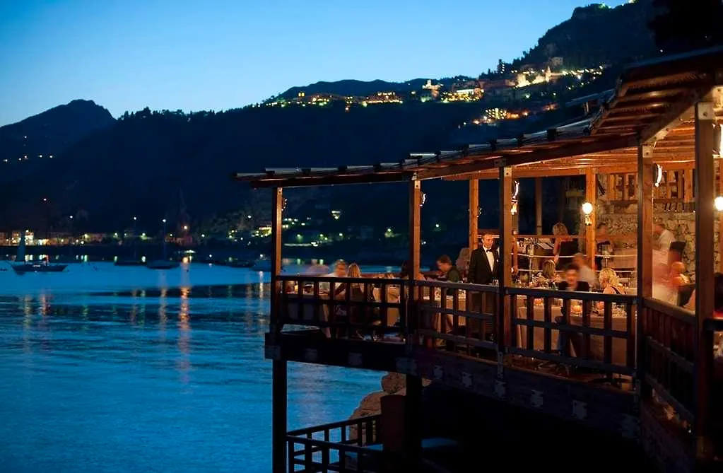 Una Hotels CapoTaormine